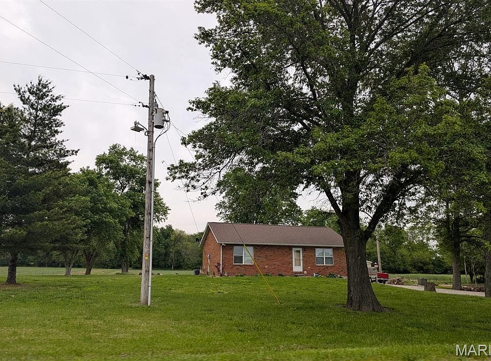 1st image of 6906 Holcomb School Rd