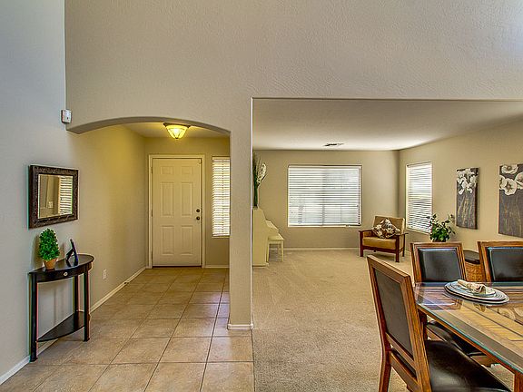 4th image of 1834 E Aloe Pl