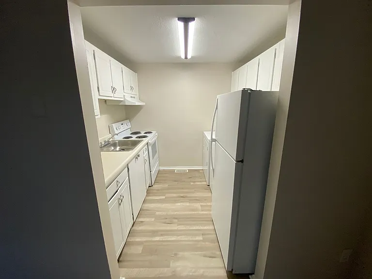 5520 Beavercrest Dr — Photo 16