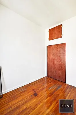 Rented by Bond New York | media 15