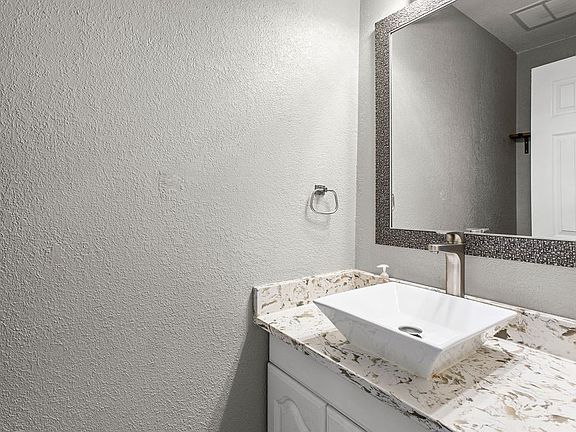 5th image of 4153 E Ovid Ave