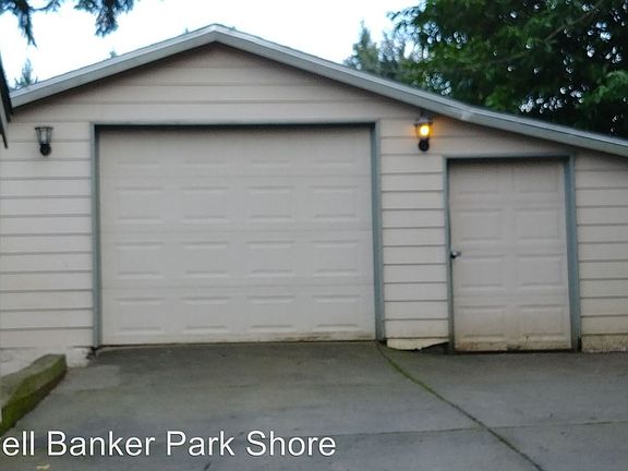 5th image of 642 Dora Ave