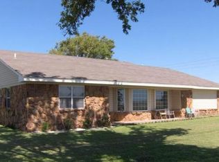 21975 C East Ave #R, Frederick, OK 73542
