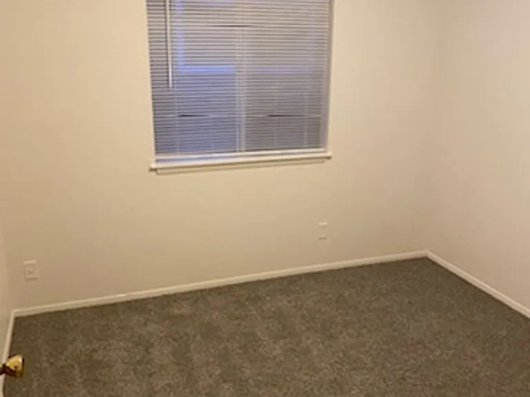 520 Maple St — Photo 5