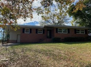 2015 Fairway Dr, Macon, GA 31217