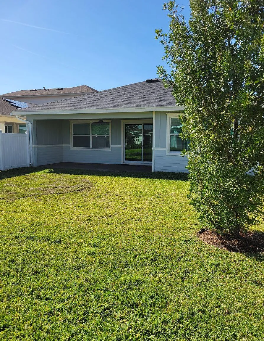 3 bed, 2.0 bath, 1811 sqft, $3,500 — Photo 3