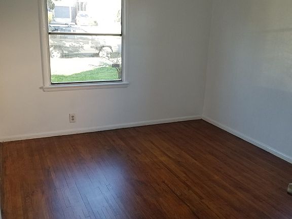 2nd image of 2178 W 26th Pl