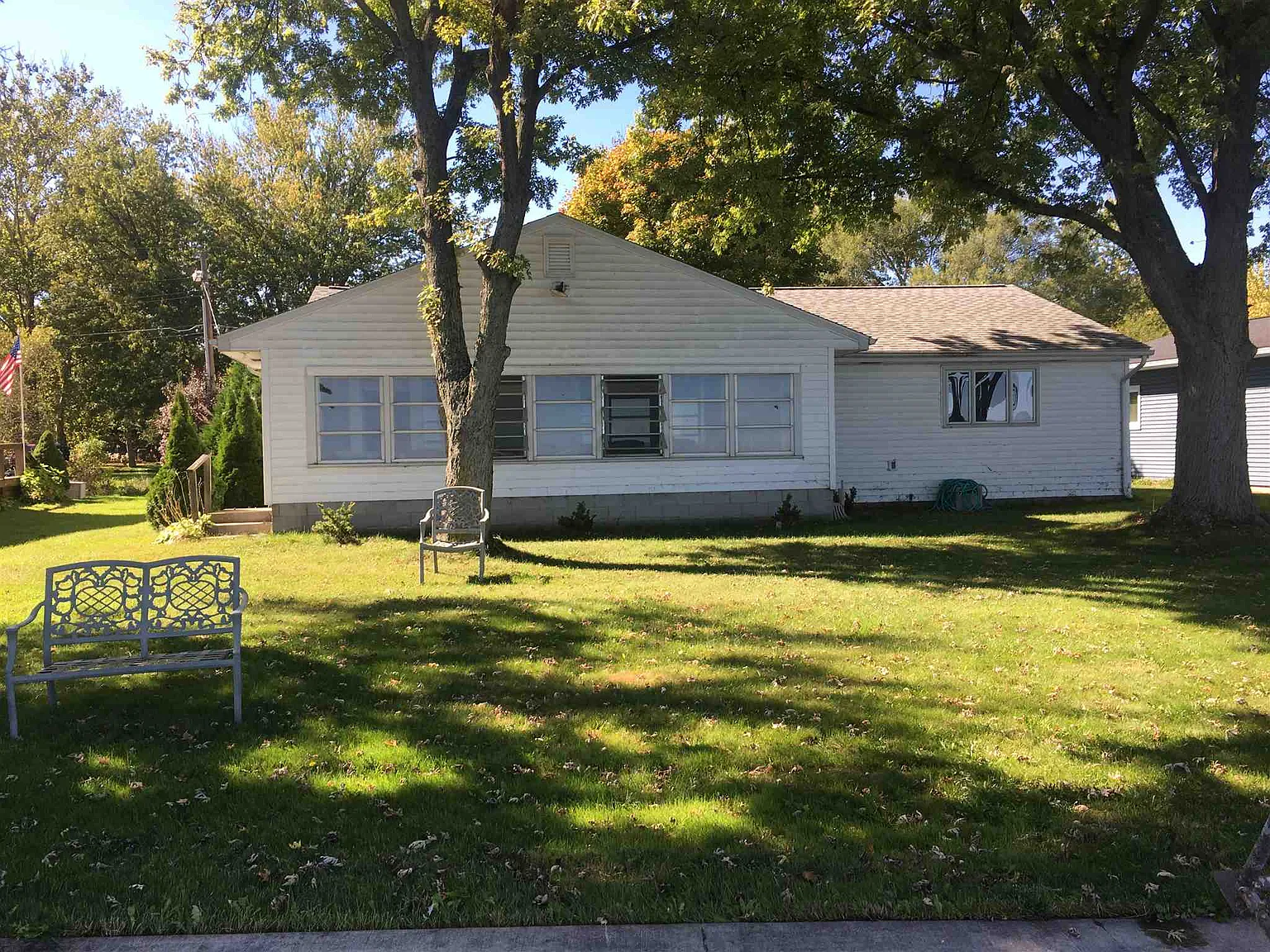 10378 N Leeland Ln photo 1