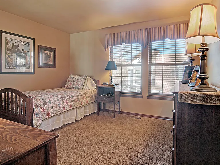 2581 Hatch Cir #2581 — Photo 13