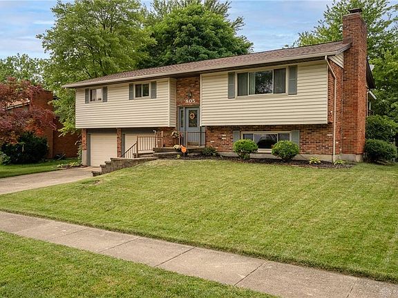 3rd image of 805 Victoria Dr