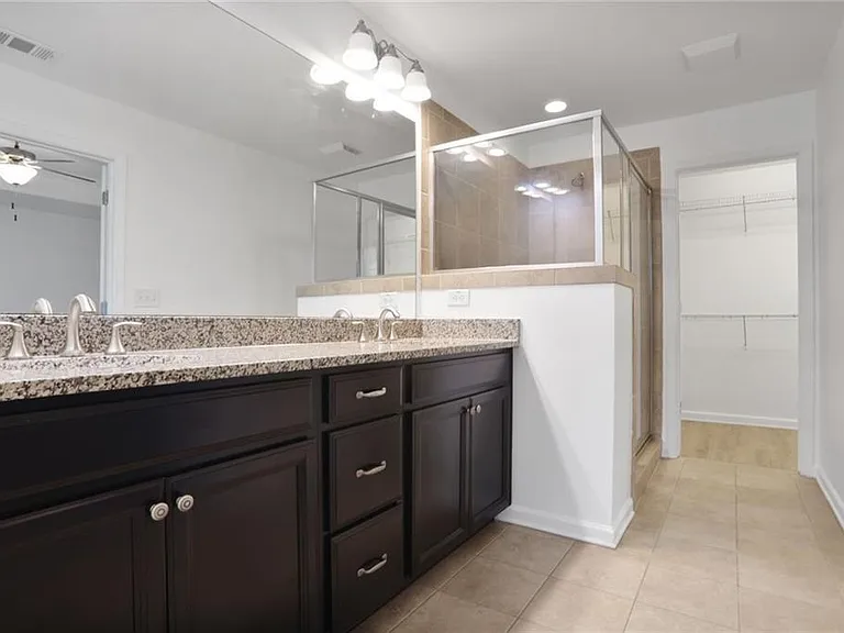268 Stone Park Dr — Photo 16