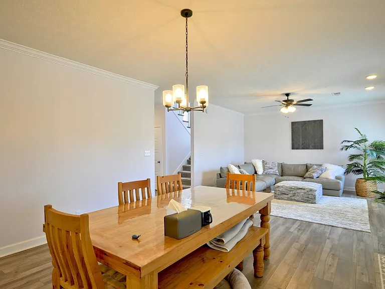 279 Bluebriar Trce — Photo 11