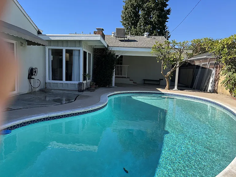 8908 Birchleaf Ave — Photo 2