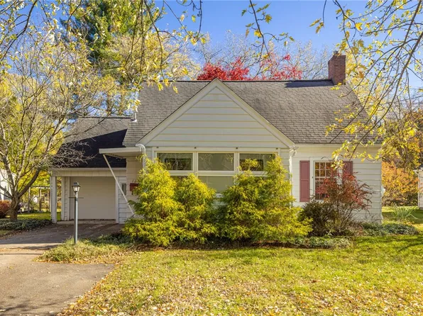 123 Rowley Dr, Rochester, NY 14624