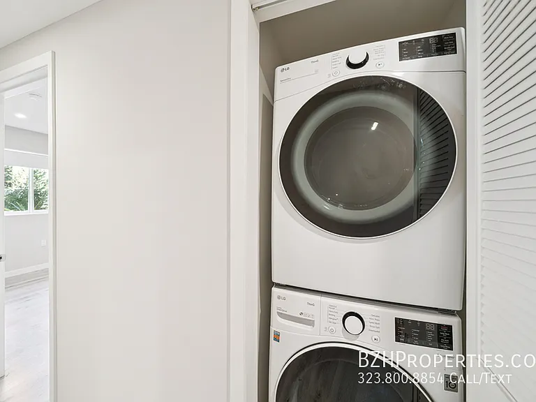 Bedford Twenty - Luxury Condos — Photo 36