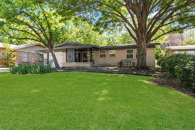 1st image of 5525 Winifred Dr