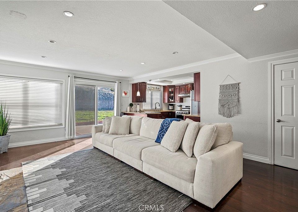 15854 Yarnell St, Sylmar, CA 91342 Zillow