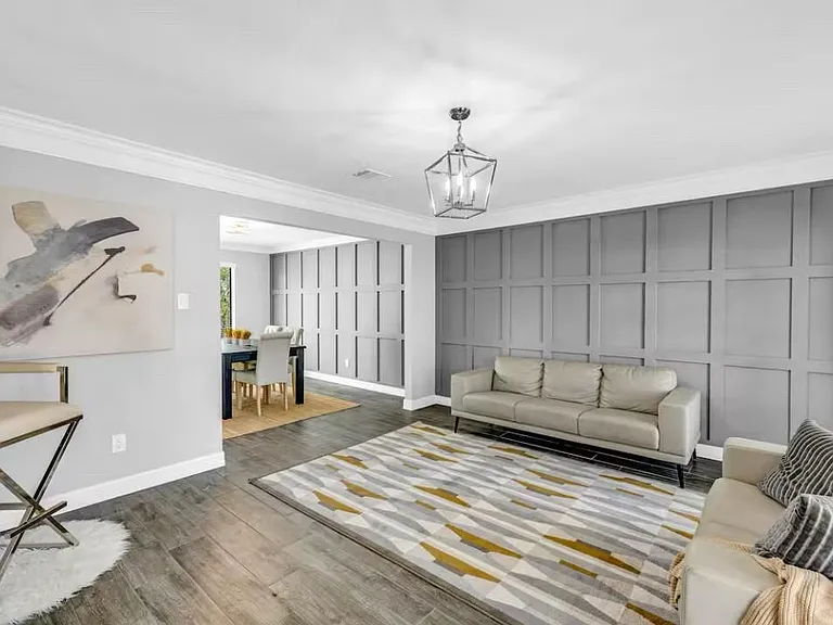 7606 Magnolia Shadows Ln — Photo 4