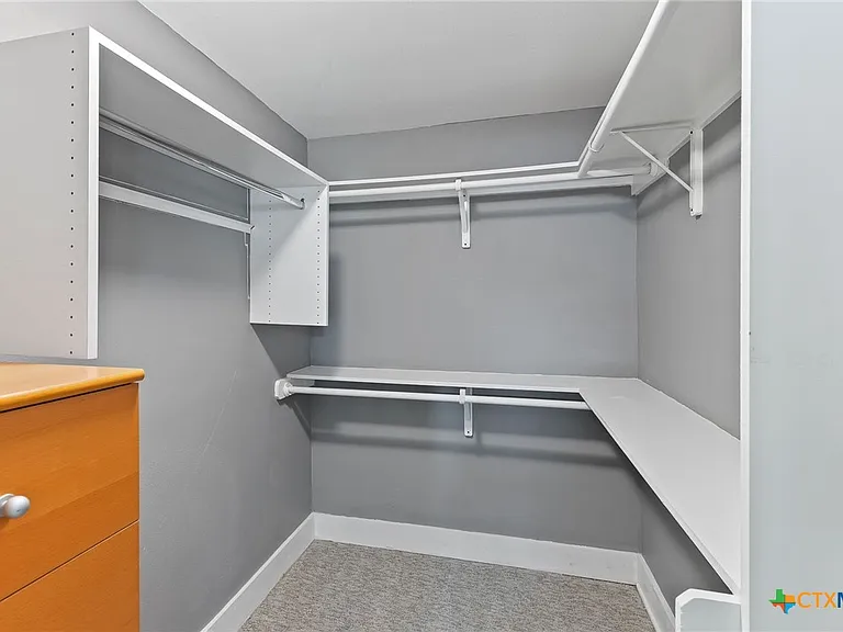 2404 Oak Crest Ave — Photo 21