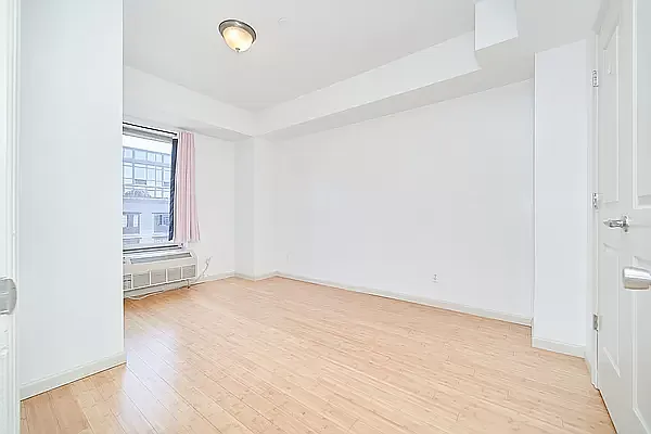 Rented by SERHANT. | media 31