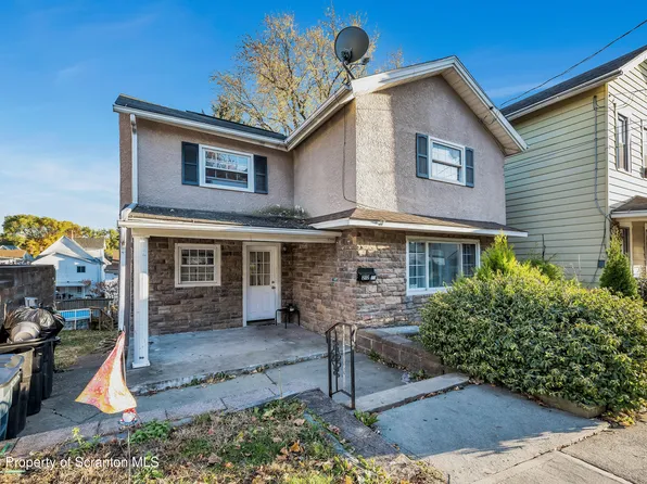 212 N Bromley Ave, Scranton, PA 18504