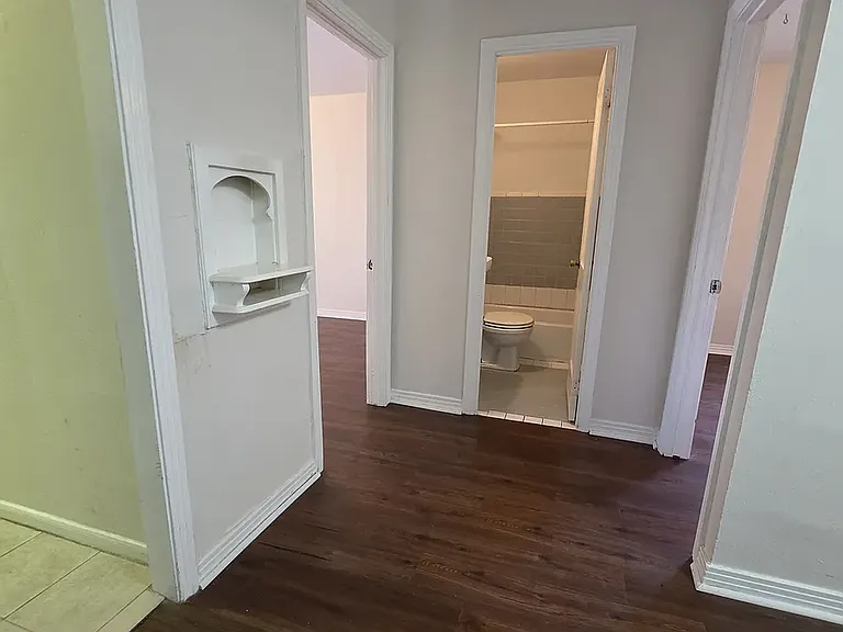 3819 S Shepherd Dr #2 — Photo 9