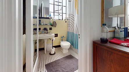 Rented by Bond New York