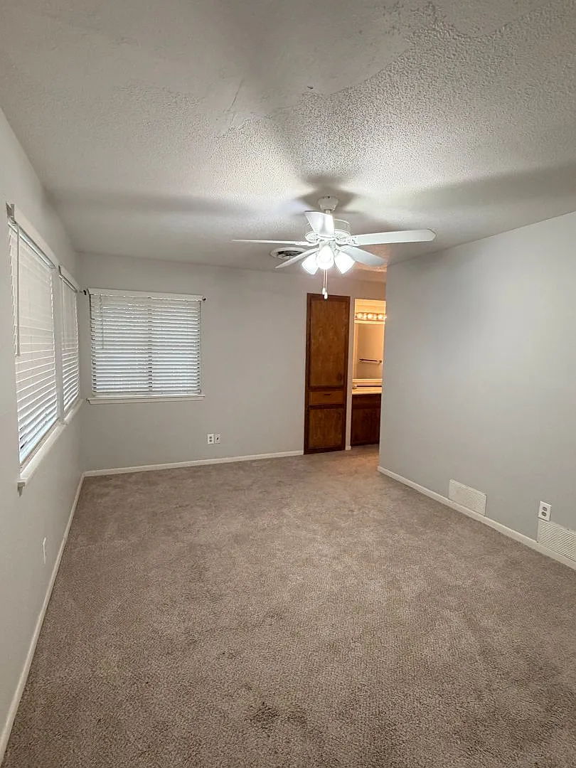 Building Photo - 109 Windward Ct