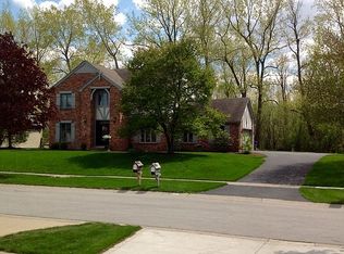 616 S Ridge Dr, Perrysburg, OH 43551