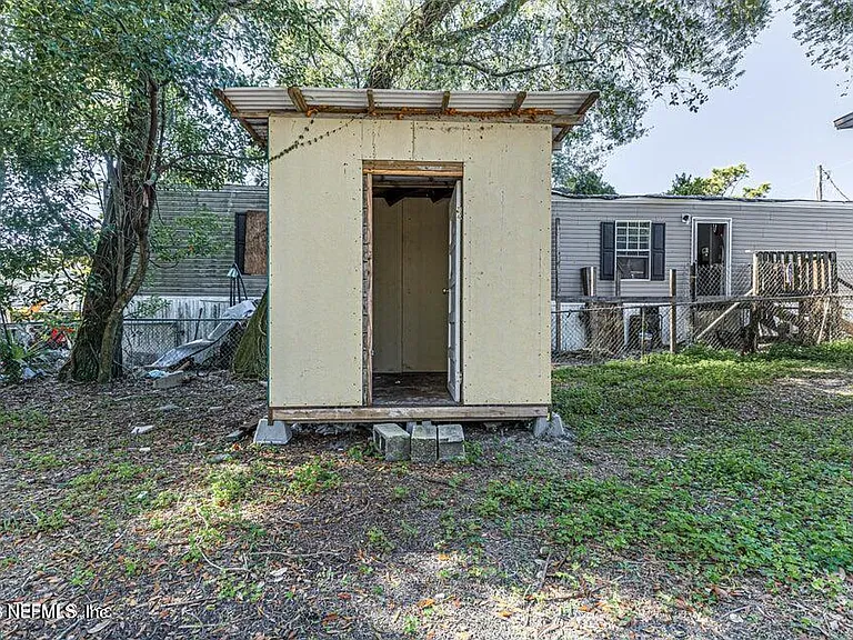8306 Galveston Ave — Photo 28
