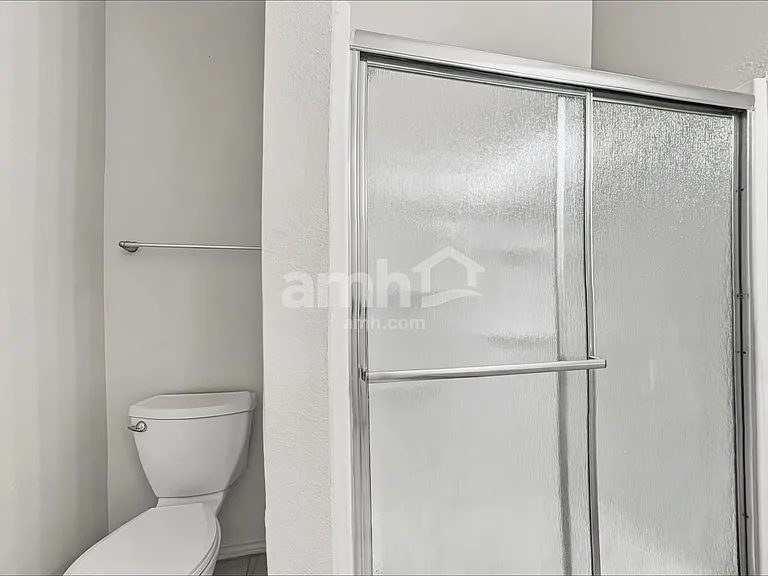 525 Drift St — Photo 12