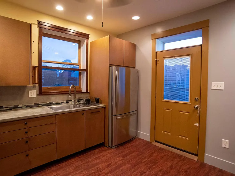 1003 Chestnut St #2 — Photo 30