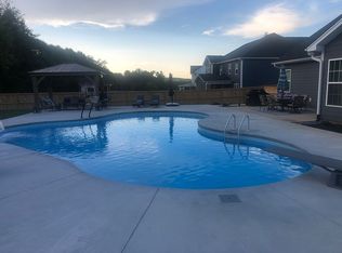7 Lakeway Pl, Simpsonville, SC 29681
