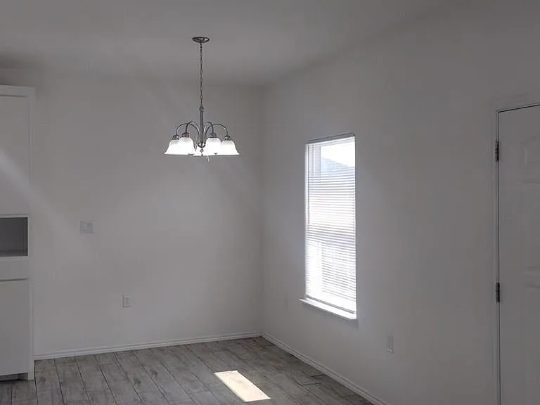 2332 S Valley Cir #A — Photo 3