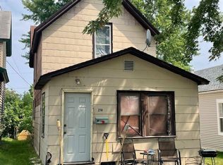 218 6th St NE, Staples, MN 56479