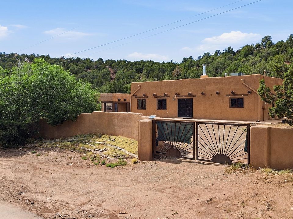 1st image of 77 Villacitos Rd