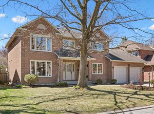 32 Marble Arch Cres, Ottawa, ON K2G5S3
