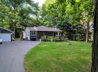 5002 Viebahn St, Manitowoc, WI 54220