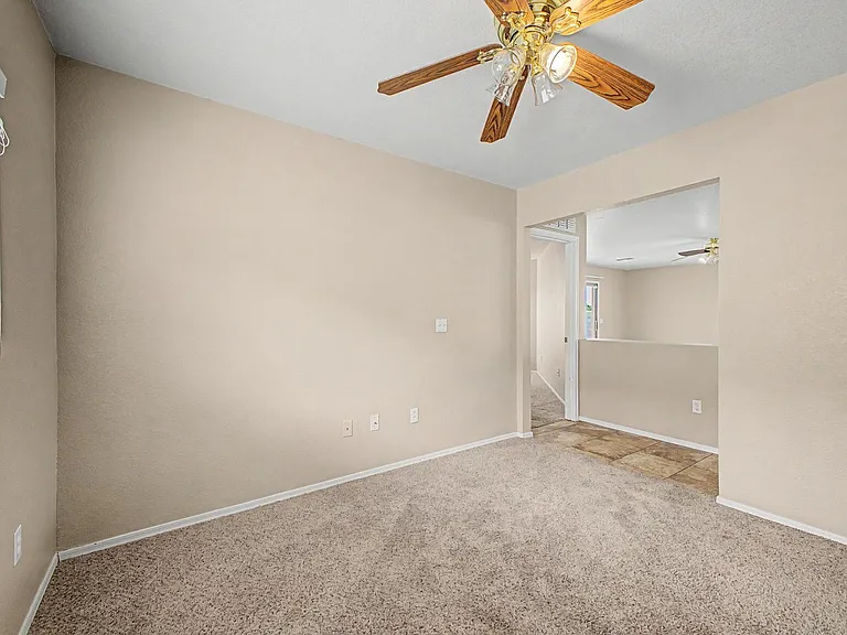 33856 N Cherry Creek Rd — Photo 24