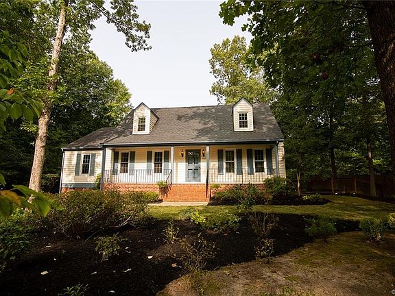2nd image of 1911 Bayleaf Ct