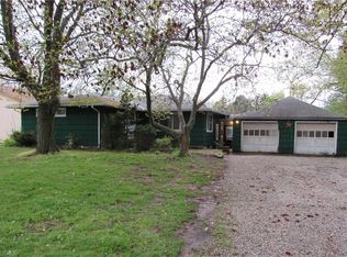 31254 Bradley Rd, North Olmsted, OH