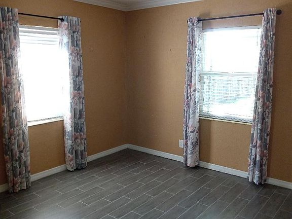 5th image of 121 NW 54 Court
