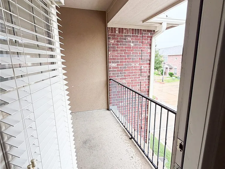 414 Forest Dr — Photo 27