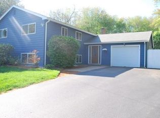 19 Ridge Rd, Holliston, MA 01746