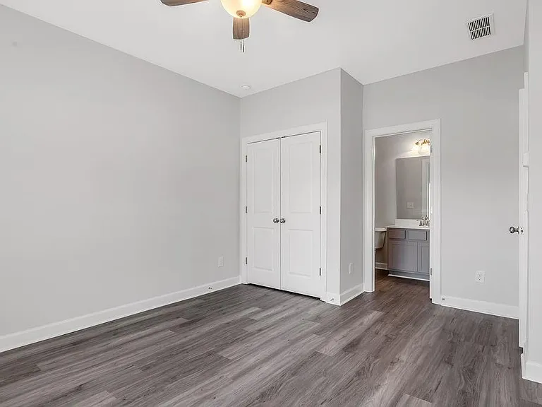 2761 Bell Dr SE — Photo 9
