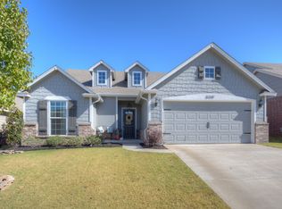 10449 S Kennedy St W, Jenks, OK 74037