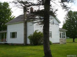 13900 E Schutt Rd, Chaffee, NY 14030