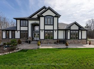 1040 Oakhill Blvd, Fort Erie, ON L0S 1N0