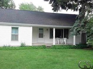 120 N Main St, Chesaning, MI 48616