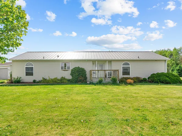 627 S German Rd, Paw Paw, IL 61353